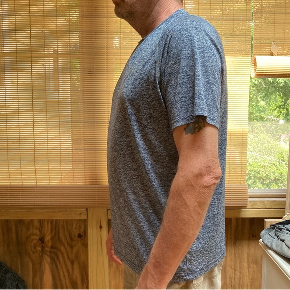 UNDER ARMOUR Heat gear  shirt Loose Fit Activewear Athletic Blue Gray Mens Large - Picture 6 of 12